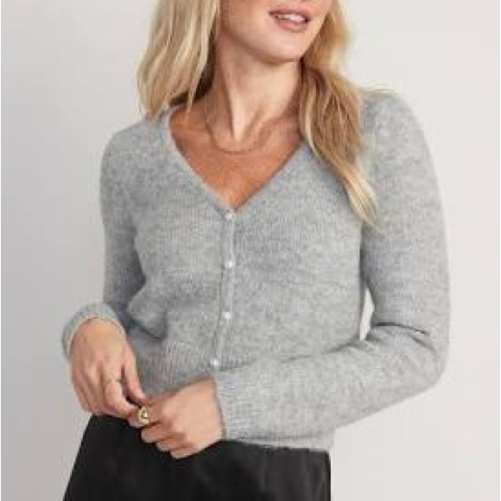 Old Navy Gray Cropped Cardigan Sweater
